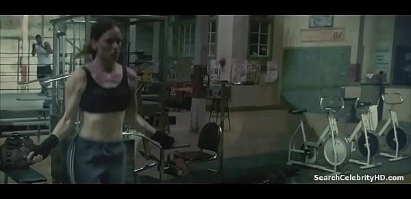  Hilary Swank in Million Dollar Baby 2004